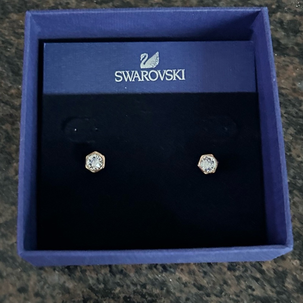 Swarovski Rose Gold-plated Hexagonal Stud (.5cm) 5371199